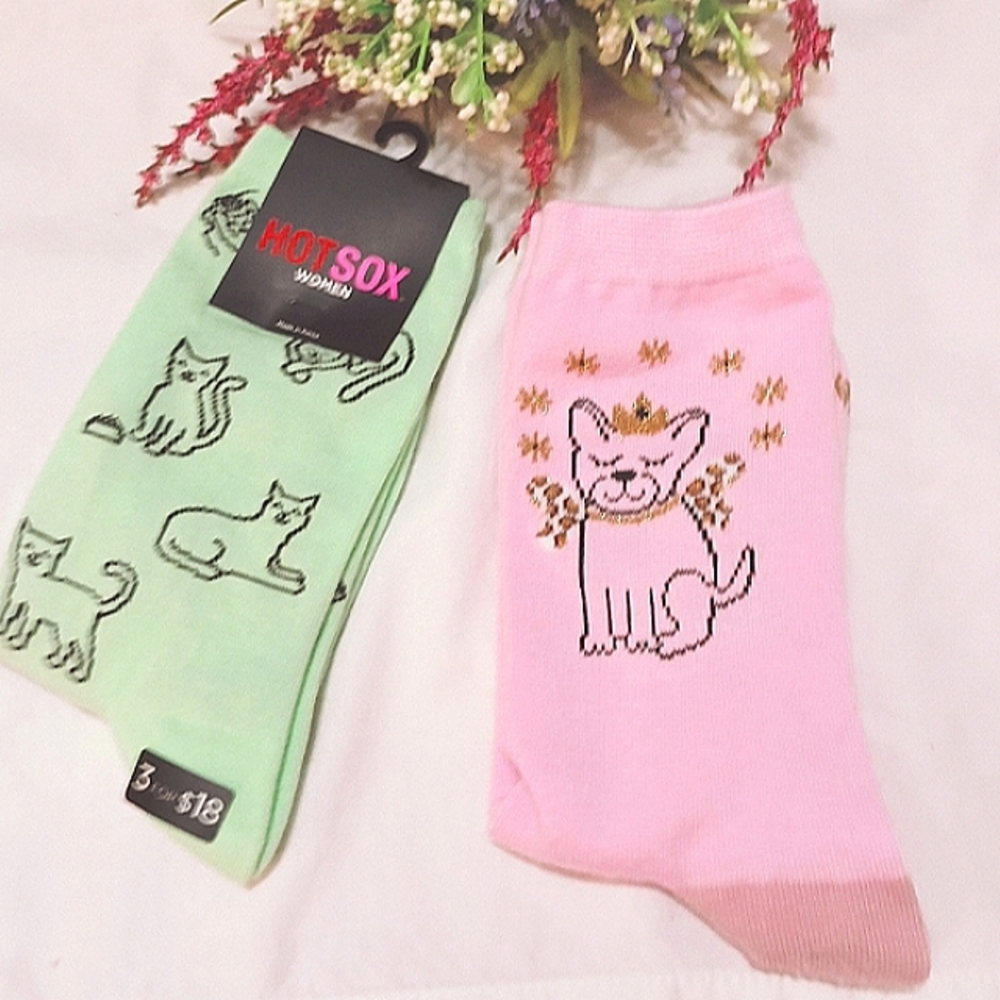 😻NWT Women's Kitten Hot Sox😻